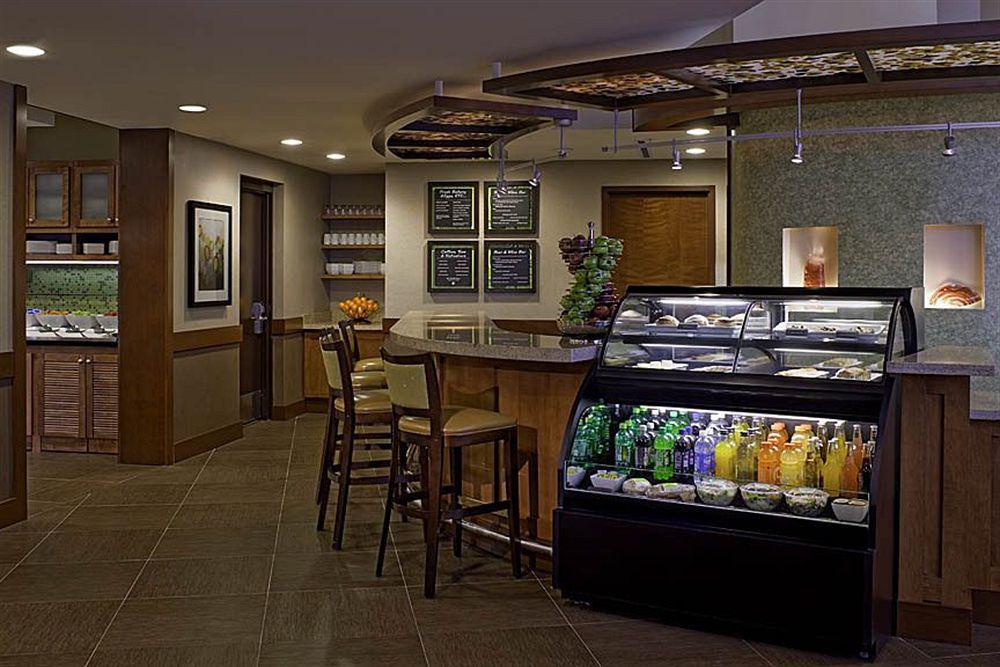 Hyatt Place Denver Airport Aurora Restaurant billede